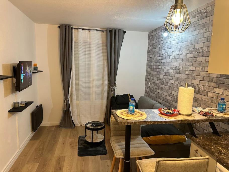 Studio Moderne Proche Disney Land Bussy-Saint-Georges Esterno foto
