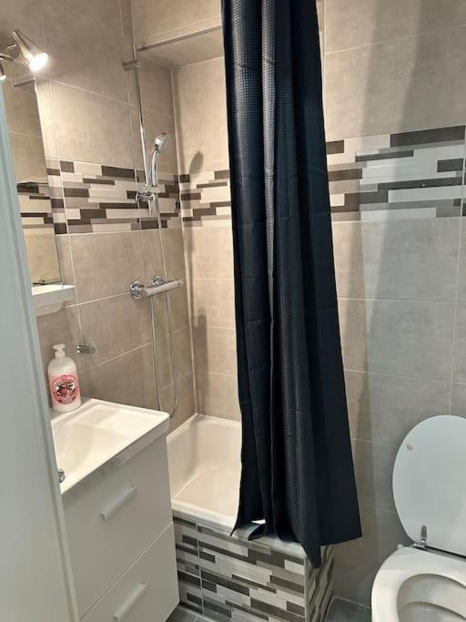 Studio Moderne Proche Disney Land Bussy-Saint-Georges Esterno foto