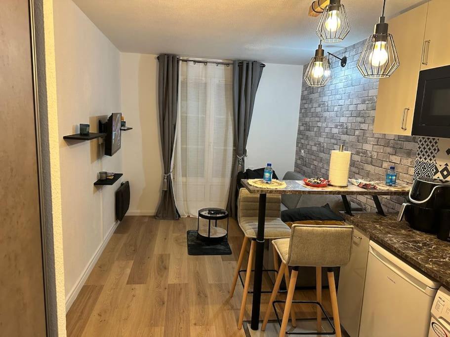 Studio Moderne Proche Disney Land Bussy-Saint-Georges Esterno foto