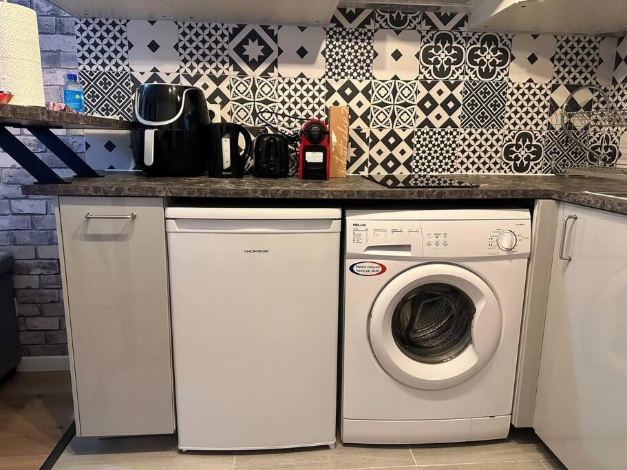 Studio Moderne Proche Disney Land Bussy-Saint-Georges Esterno foto
